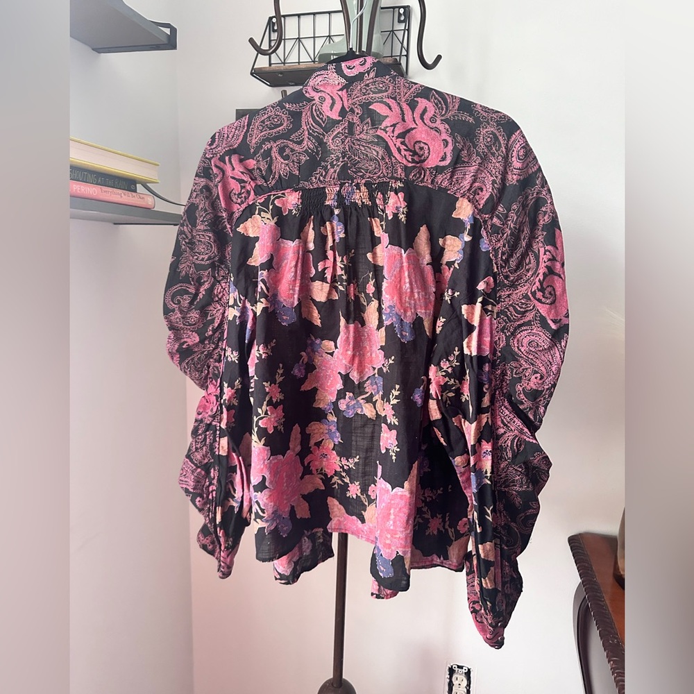 #12 FREE PEOPLE MARAYA PRINTED TOP BLACK COMBO SIZE MEDIUM - Picture 7 of 8